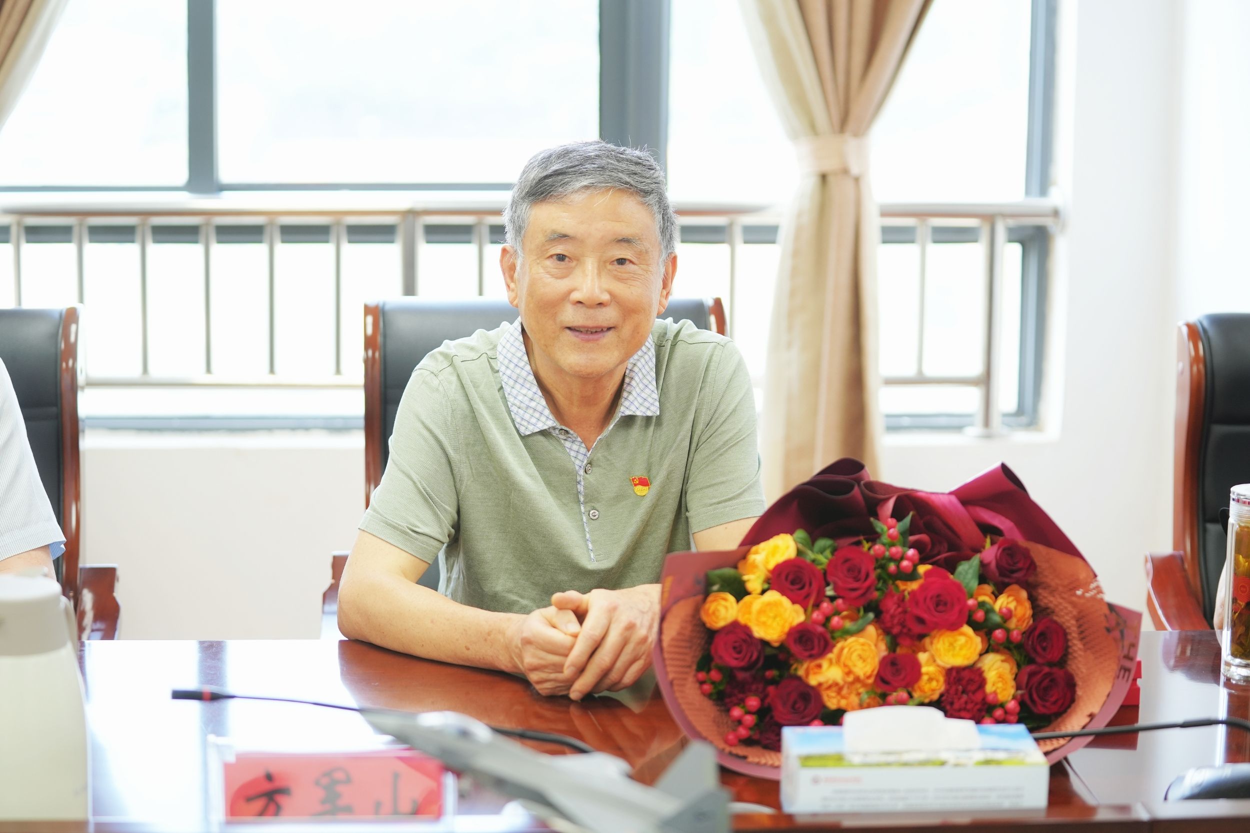 55D82